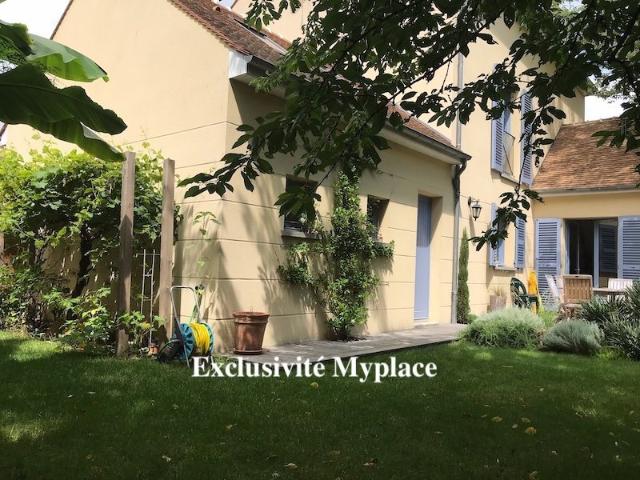 Maison meublée 7 pièces 160 m²