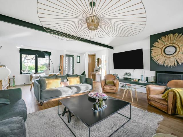 Maison meublée 7 pièces 176 m²