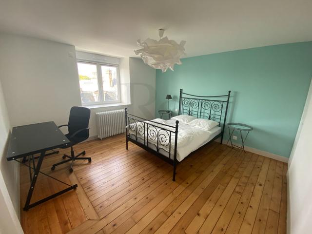 Maison meublée 7 pièces 213 m²