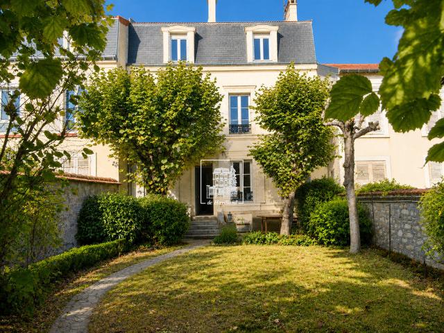Maison meublée 8 pièces 158 m²