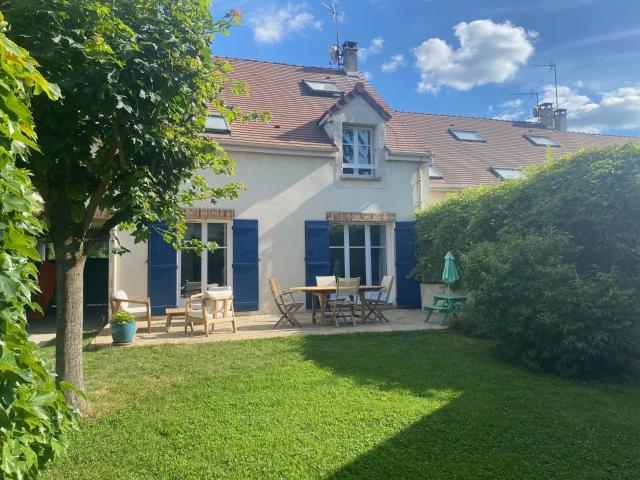 Maison meublée 8 pièces 175 m²