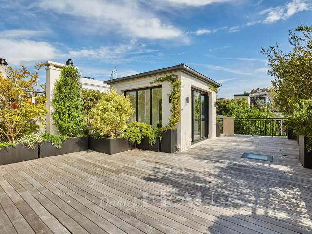 Maison meublée 9 pièces 318 m²