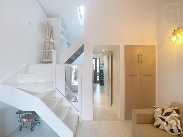 Maison meublée 1 pièce 27 m²