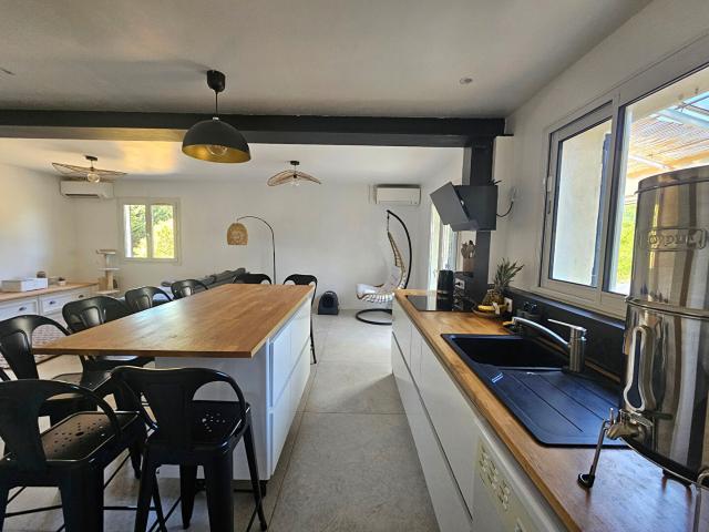 Maison meublée 3 pièces 90 m²