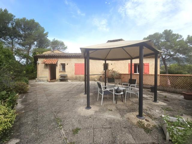 Maison meublée 3 pièces 95 m²