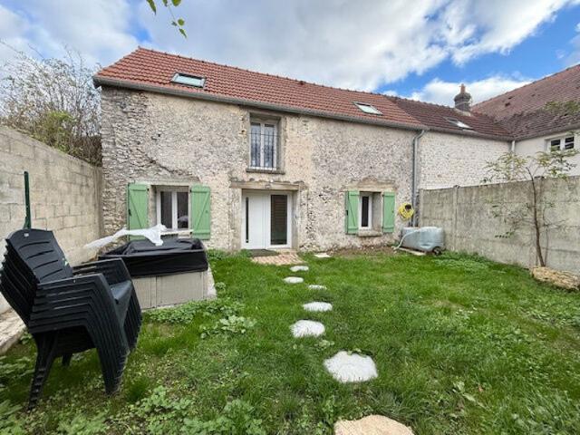 Maison meublée T3
