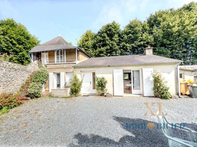 MAISON MEUBLÉE À LOUER TRÉGUEUX CADRE BUCOLIQUE À DEUX PAS DU CENTRE