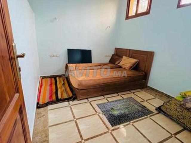 Maison meublée à vendre, superficie 2200 m²