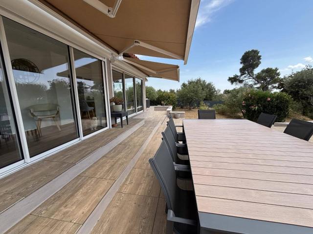 Maison meublée de plaind pieds Flayosc résidentiel