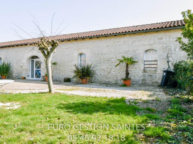À LOUER Maison Meublée Les Essards