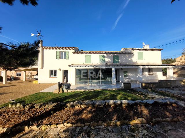 Maison meublée Les Pennes Mirabeau 8 pièce s 253.6 m2