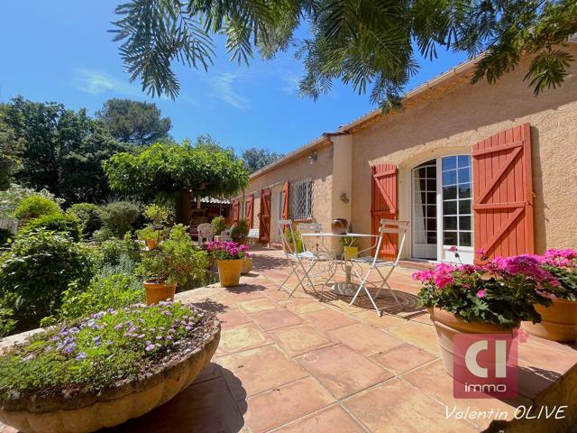 Maison Meounes Les Montrieux 6 pièces 164 m2 164m² Méounes lès Montrieux