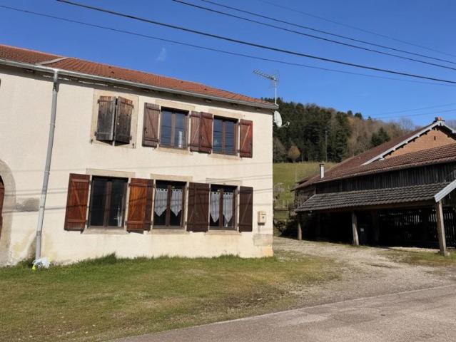 Maison mitoyenne à Le Val d'Ajol