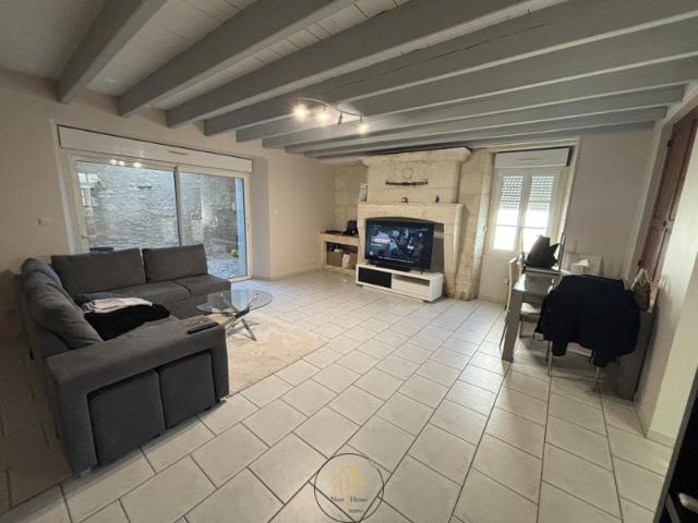 Maison mitoyenne à SOYAUX idéal investisseur