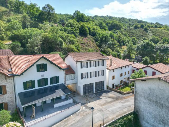Maison mitoyenne à Urepel