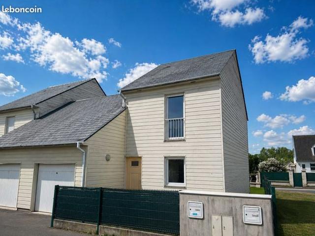 Maison mitoyenne à vendre 3 chambres