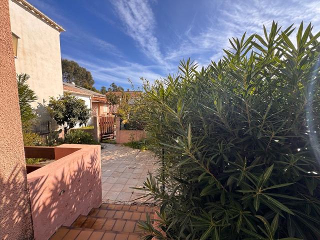Maison mitoyenne Borgo 5 pièce s