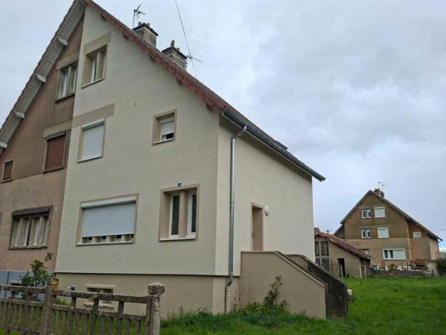 Maison mitoyenne de type 5