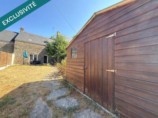 Maison mitoyenne en pierre dans un hameau au calme