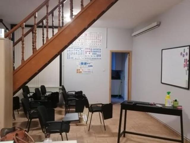 Maison mitoyenne en plein coeur de Nimy