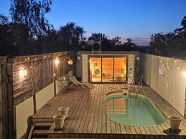 Maison mitoyenne F6 avec piscine à Luttange