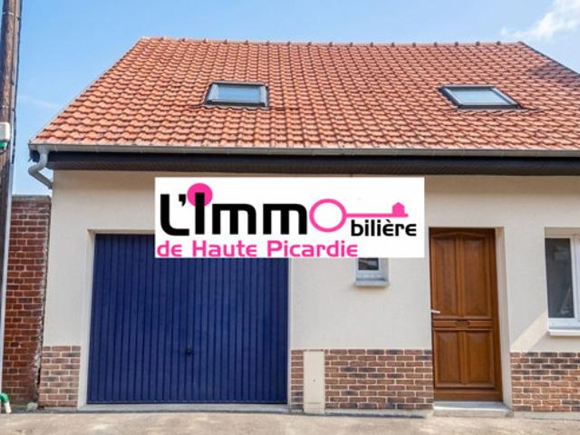? Maison Mitoyenne Rénovée avec Jardin et Garage Harbo