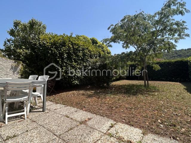 Maison mitoyenne T5 de 95 m² avec jardin – Rue Lucien Sampaix, Échirolles