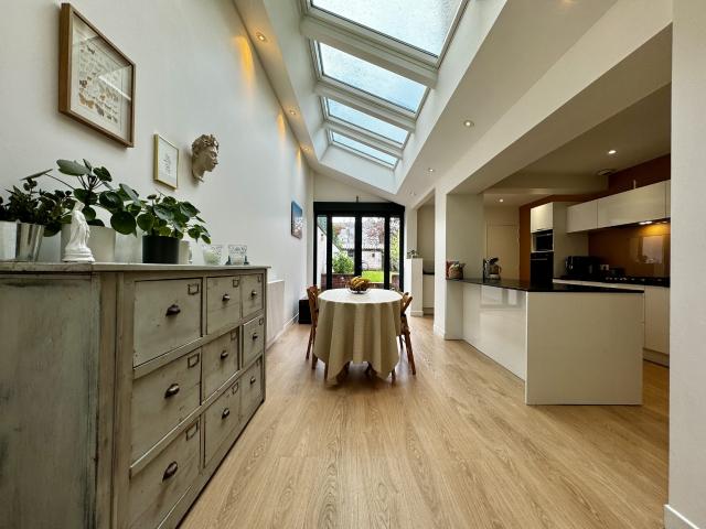 Maison mitoyenne 2 côtés à louer, 5 pièces Amiens 80000