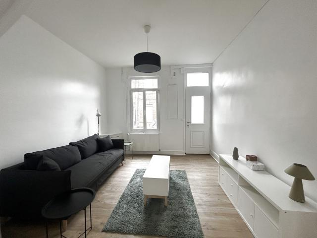 Maison mitoyenne 2 côtés à louer, 3 pièces amiens 80000