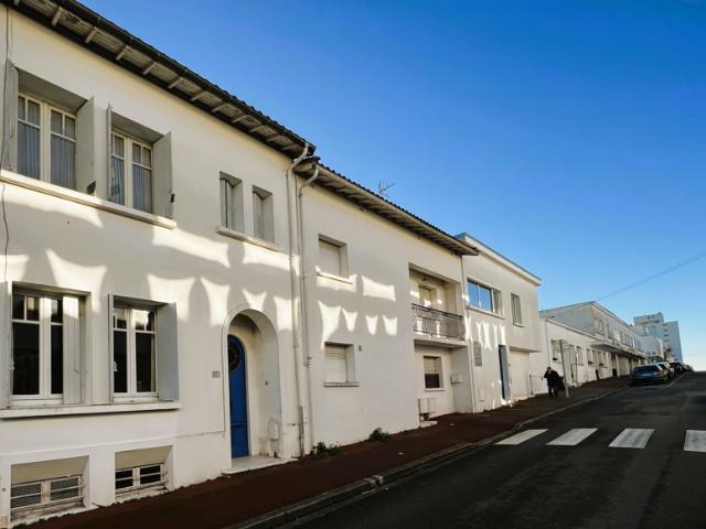 MAISON MITOYENNE