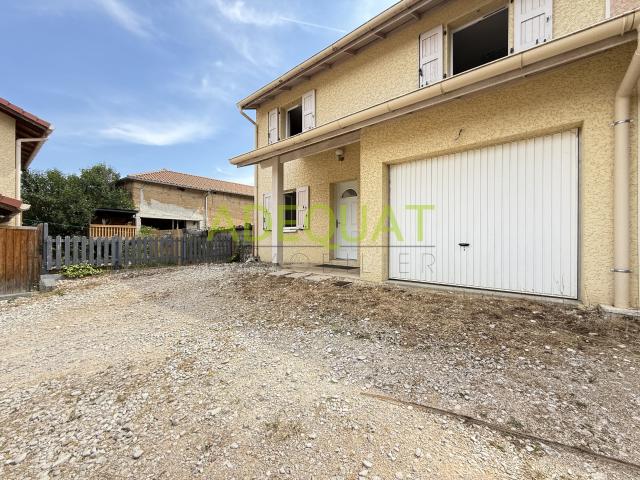 MAISON MITOYENNE / 4 CHAMBRES / TERRASSE 30M2 / GARAGE ATTENANT / PARKING EXT.