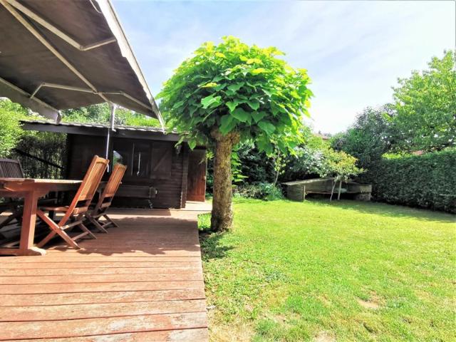 Maison Mitoyenne, 5 pcs, 4 chambres, terrain de 430m2