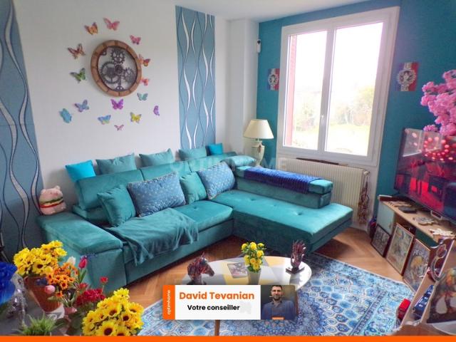 Maison mitoyenne 5 pièces, 80,8 m² surface habitable Villefranche sur Cher