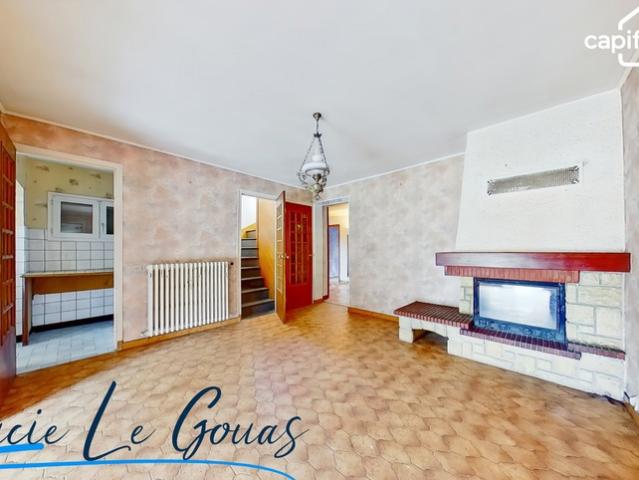Maison mitoyenne 8 pièces à vendre PIENNES 54 commerce et terrain constructible