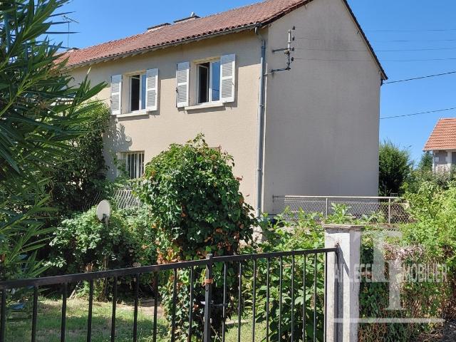 Maison mitoyenne 91m² 350m² de jardin garage 91m² Trélissac