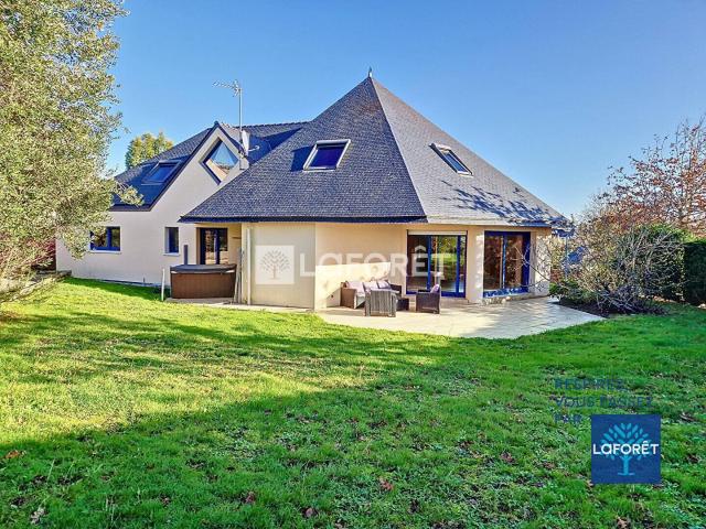 Maison Muzillac 8 pièces 221 m²