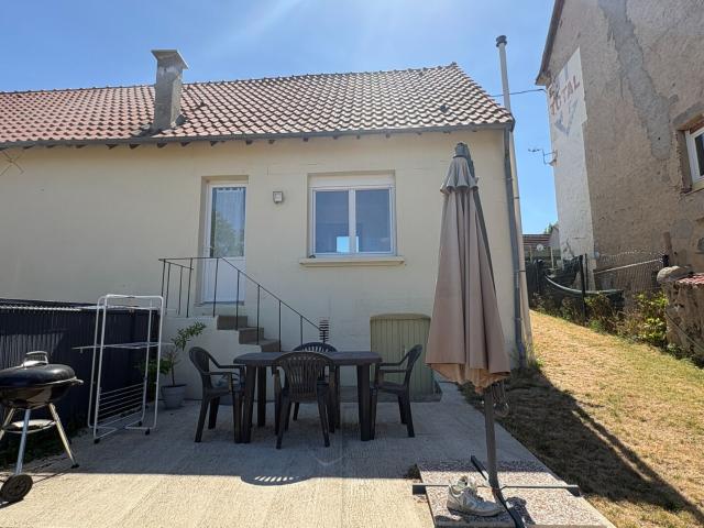 Maison Noyant D'Allier