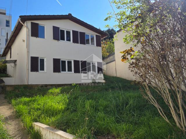 Maison Noisy Le Sec 4 pièce s 93.92 m2