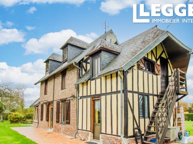 Maison normande à colombage et gîte meublé au calme de la campagne du Pays d'Auge