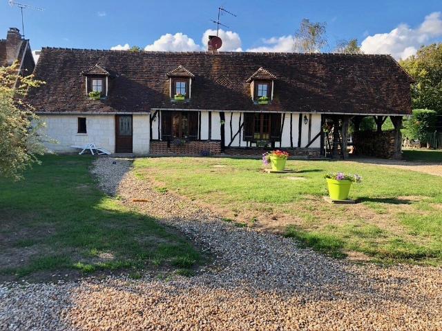 Maison Normande avec dépendances