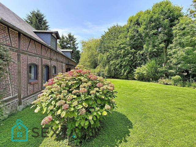 Maison Normande entiérement rénovée 130 m2 sur 1000 m2 de jardin arboré