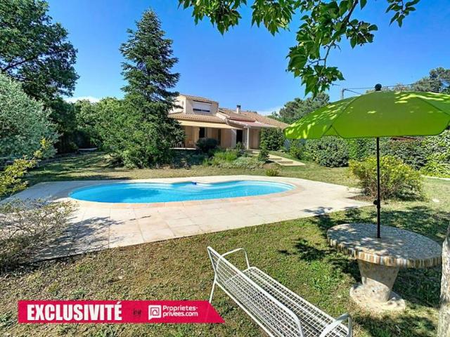 Maison Nans Les Pins 6 pièce s Beaucoup de cachet !