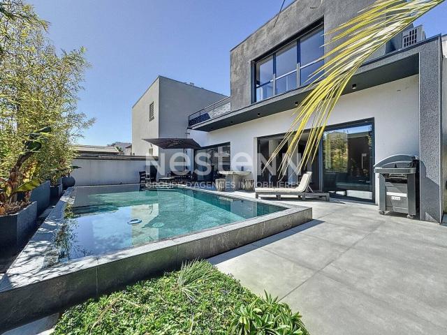 Maison Narbonne 4 pièce s 140 m2 Piscine, Domotique, Climatisa
