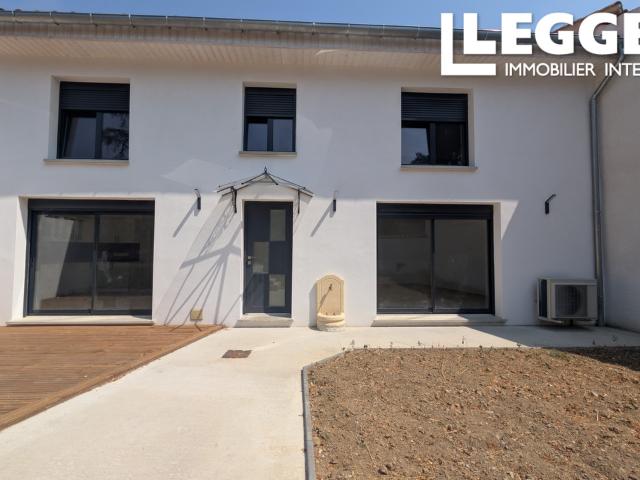 Maison neuve 3 chambres 2 salles de bain, avec jardin, cour et cuisine d'été à 10 min de Limoux