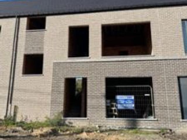 Maison neuve 2 façades vendu en gros œuvre