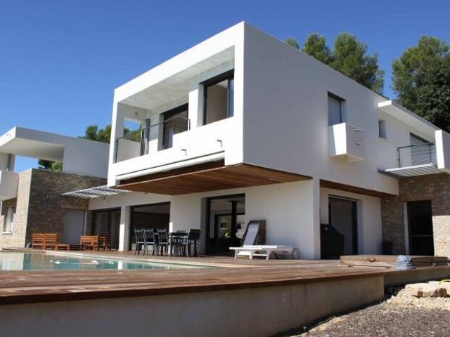 Maison neuve 7 pièces 246 m²