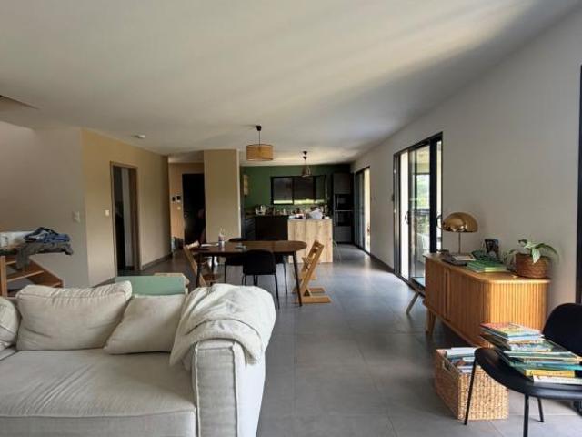 Maison neuve 5 pièces 135 m²