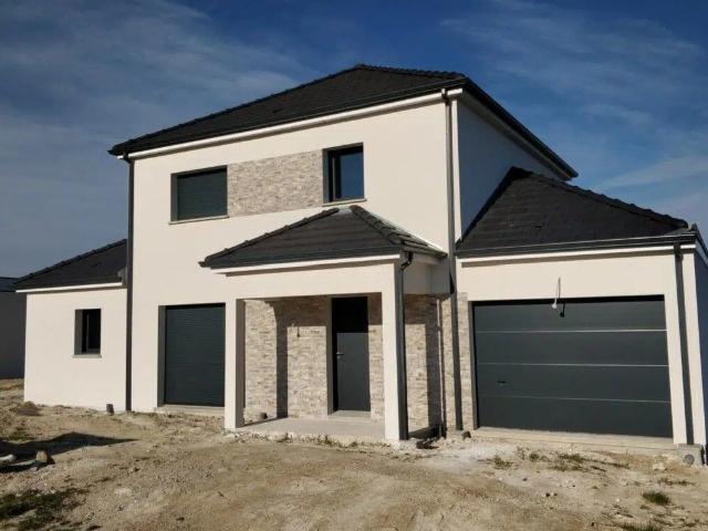 Maison neuve 6 pièces 135 m²