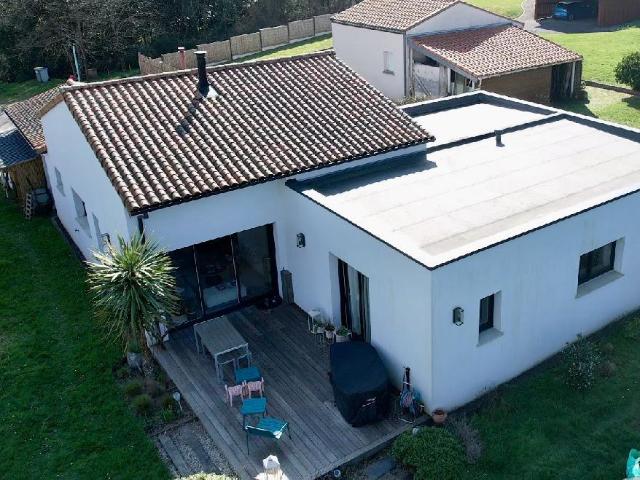 Maison neuve 6 pièces 131 m²
