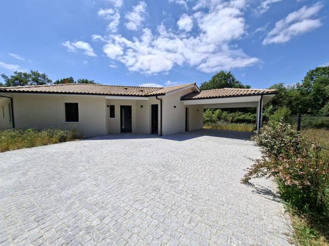 Maison neuve 6 pièces 140 m²